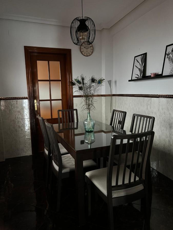 Las Parras House - Casa En Torredelcampo Экстерьер фото